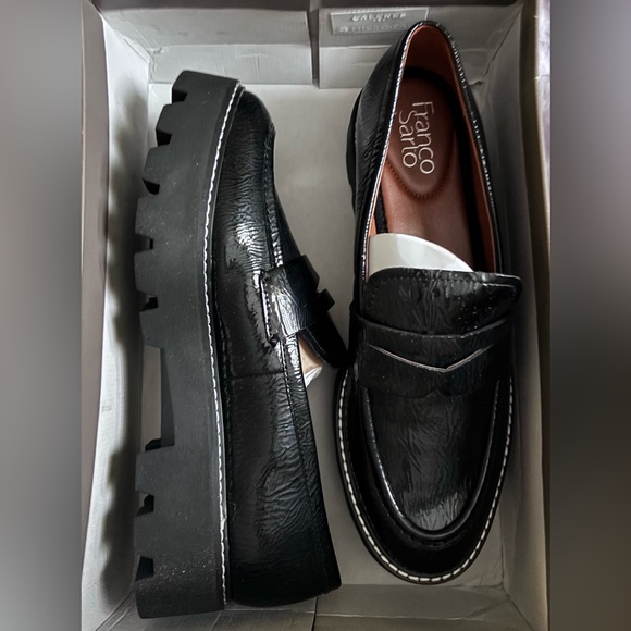 Franco Sarto NIB Balin Lug Sole Penny Loafer Black Crinkle Patent Leather SZ9 - Picture 11 of 11